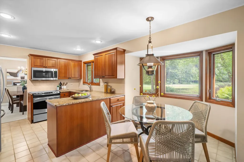 2457 Traver Boulevard Ann Arbor City MI 48105