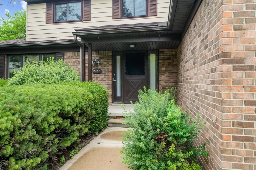 2457 Traver Boulevard Ann Arbor City MI 48105