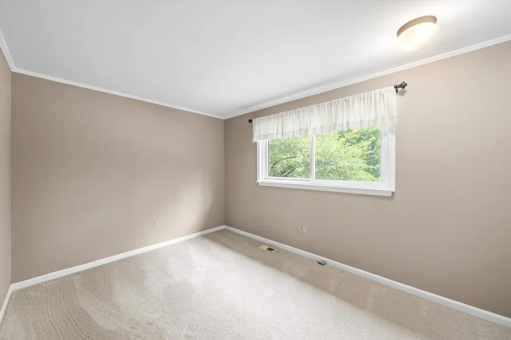 2457 Traver Boulevard Ann Arbor City MI 48105