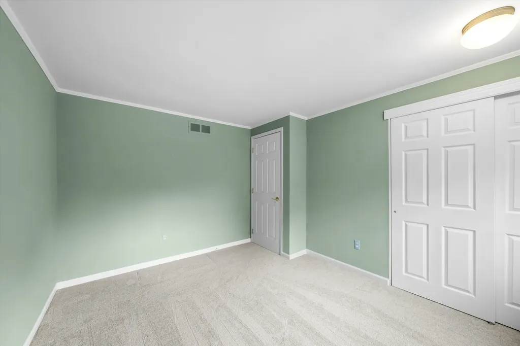 2457 Traver Boulevard Ann Arbor City MI 48105