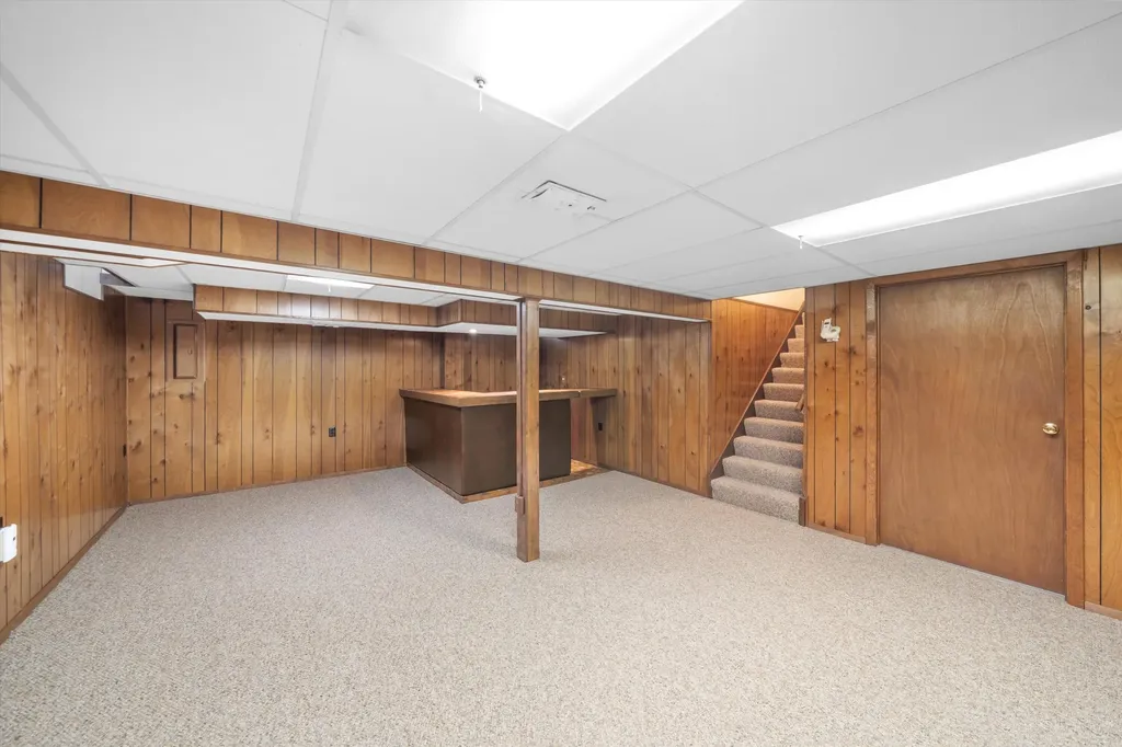 2457 Traver Boulevard Ann Arbor City MI 48105