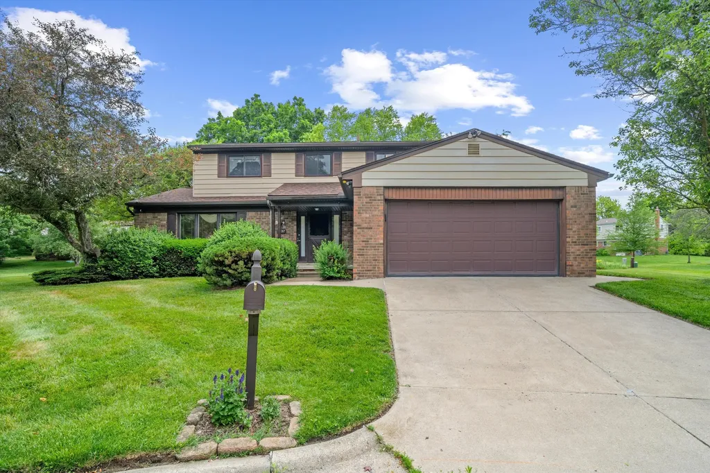 2457 Traver Boulevard Ann Arbor City MI 48105