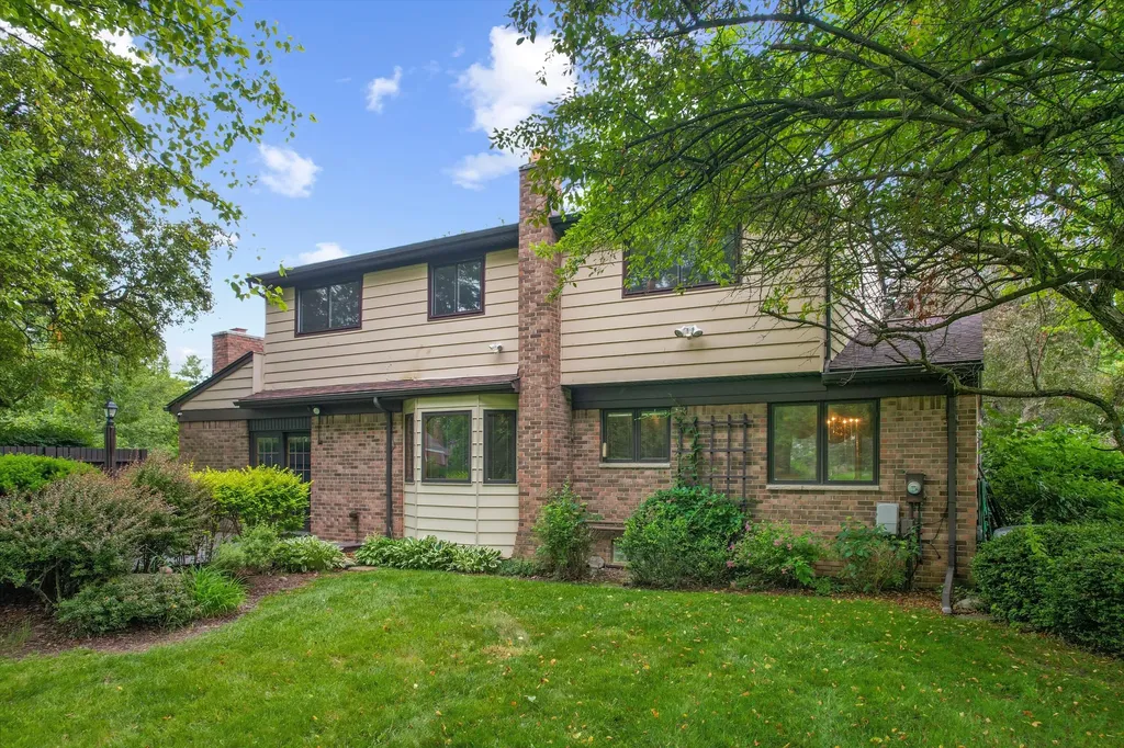 2457 Traver Boulevard Ann Arbor City MI 48105