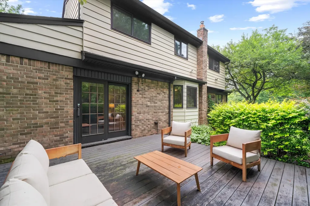 2457 Traver Boulevard Ann Arbor City MI 48105