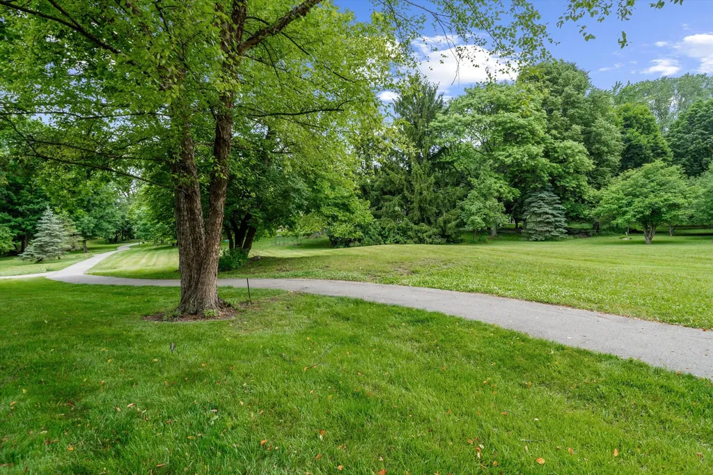 2457 Traver Boulevard Ann Arbor City MI 48105