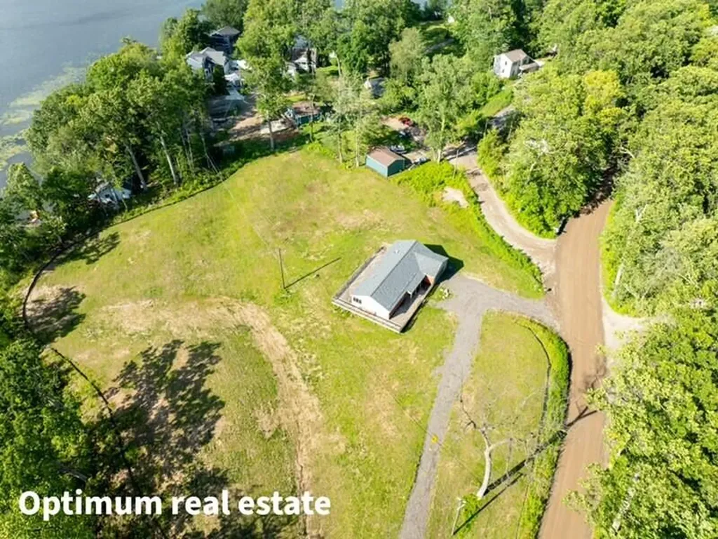 5245 Grass Lake Road White Lake Charter Township MI 48383