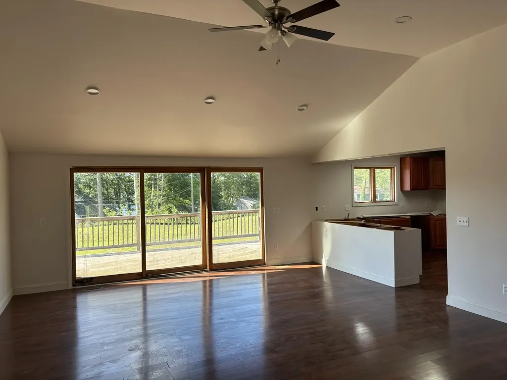 5245 Grass Lake Road White Lake Charter Township MI 48383