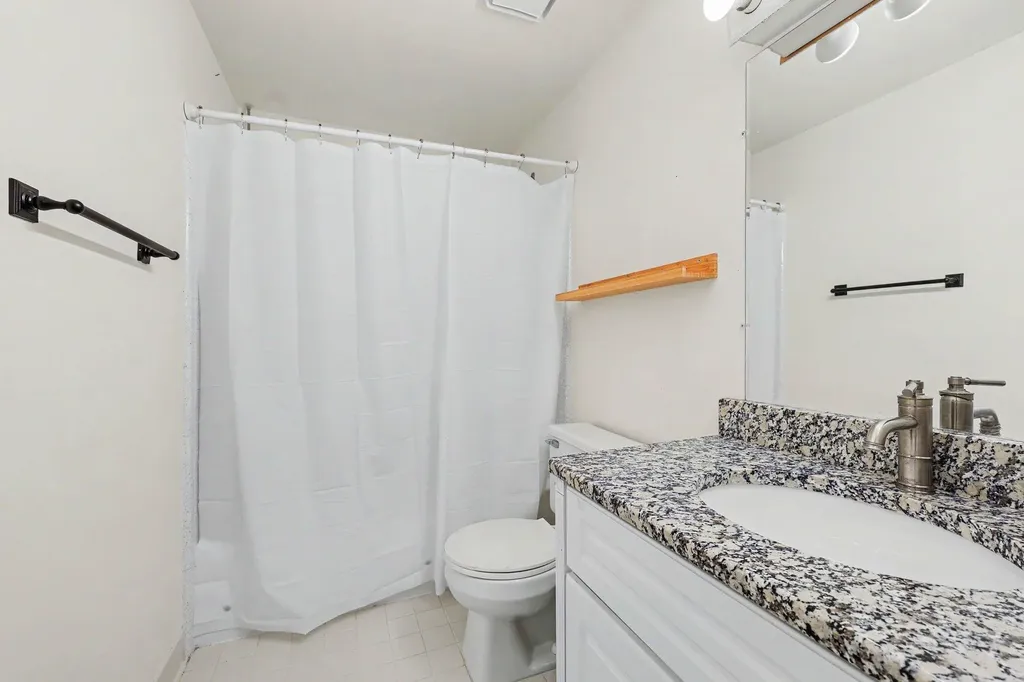 3705 Fieldcrest Lane Pittsfield Charter Township MI 48197