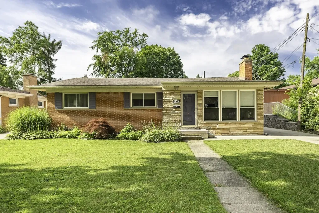 1455 Roosevelt Street Ypsilanti City MI 48197