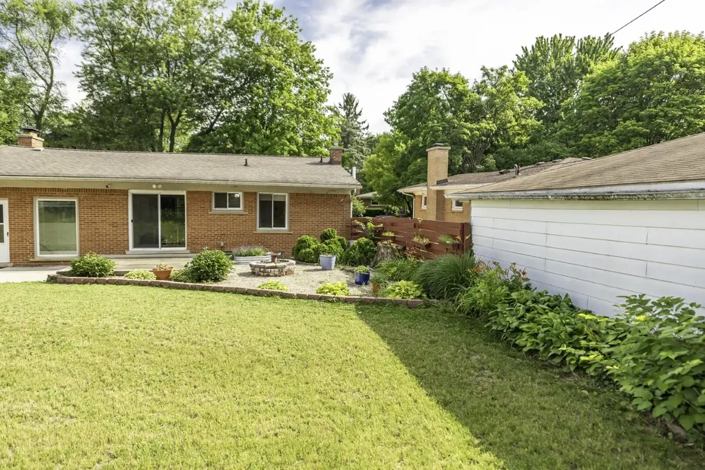 1455 Roosevelt Street Ypsilanti City MI 48197