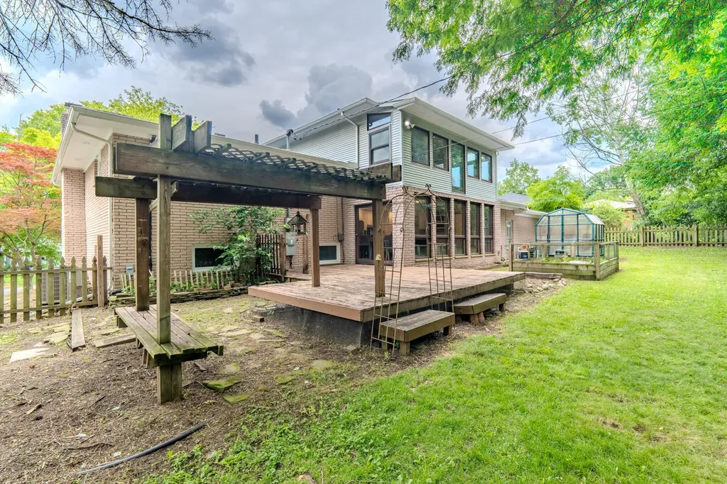 1943 Ivywood Drive Ann Arbor City MI 48103