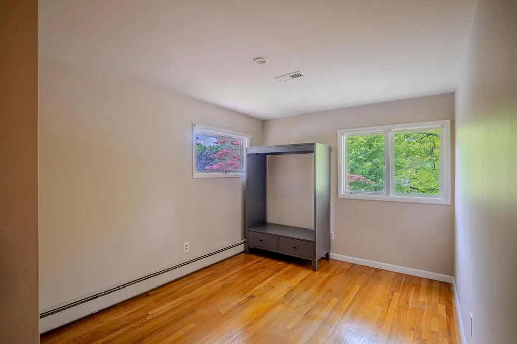 1943 Ivywood Drive Ann Arbor City MI 48103