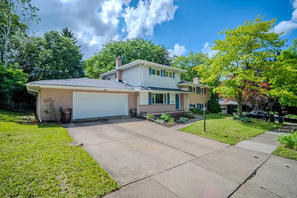 1943 Ivywood Drive Ann Arbor City MI 48103