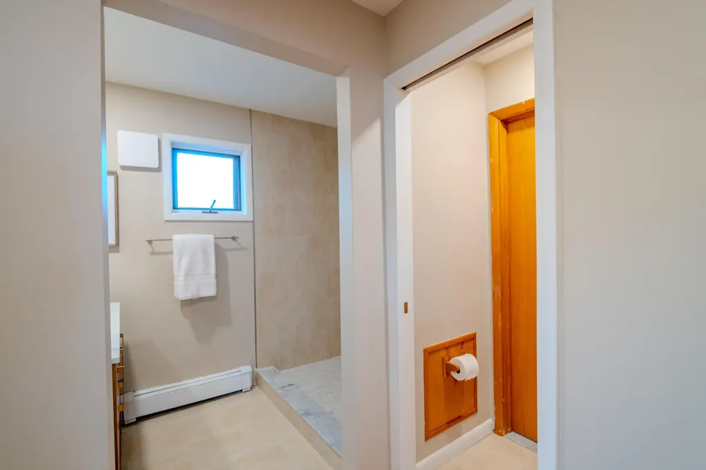 1943 Ivywood Drive Ann Arbor City MI 48103
