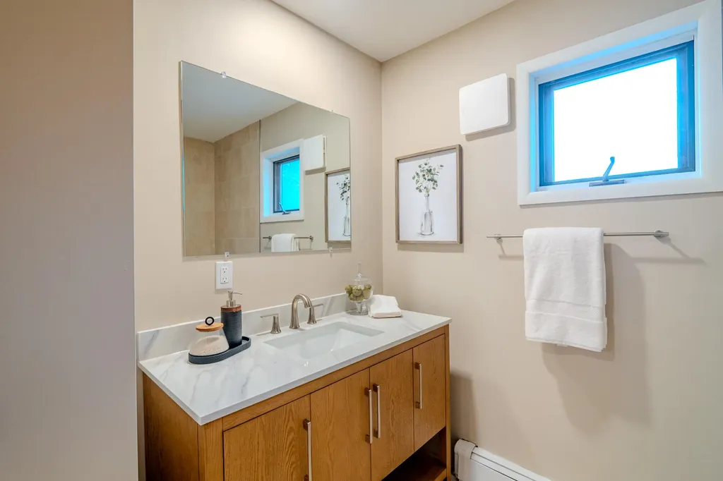 1943 Ivywood Drive Ann Arbor City MI 48103