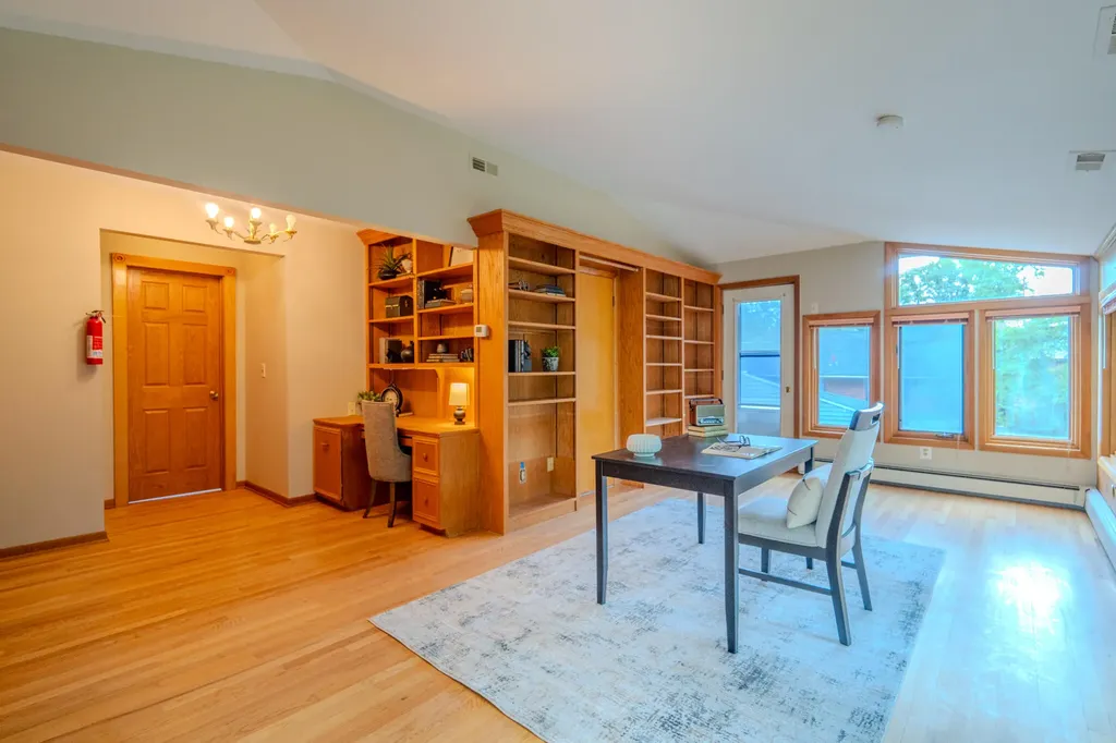 1943 Ivywood Drive Ann Arbor City MI 48103