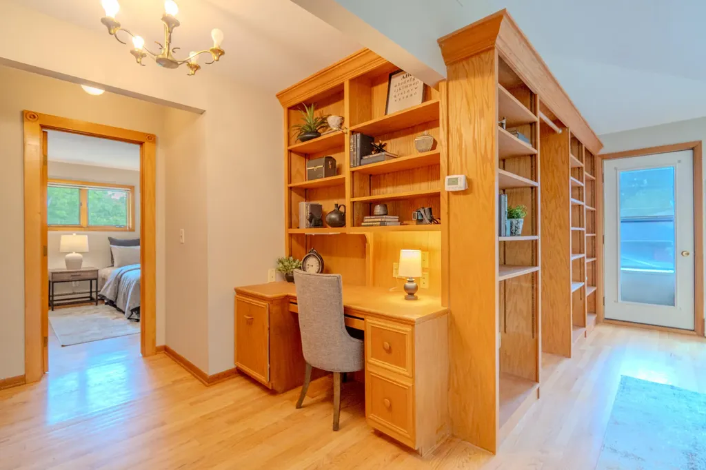 1943 Ivywood Drive Ann Arbor City MI 48103