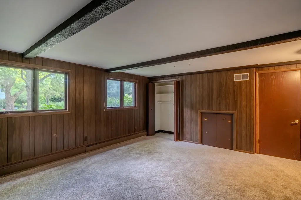 1943 Ivywood Drive Ann Arbor City MI 48103