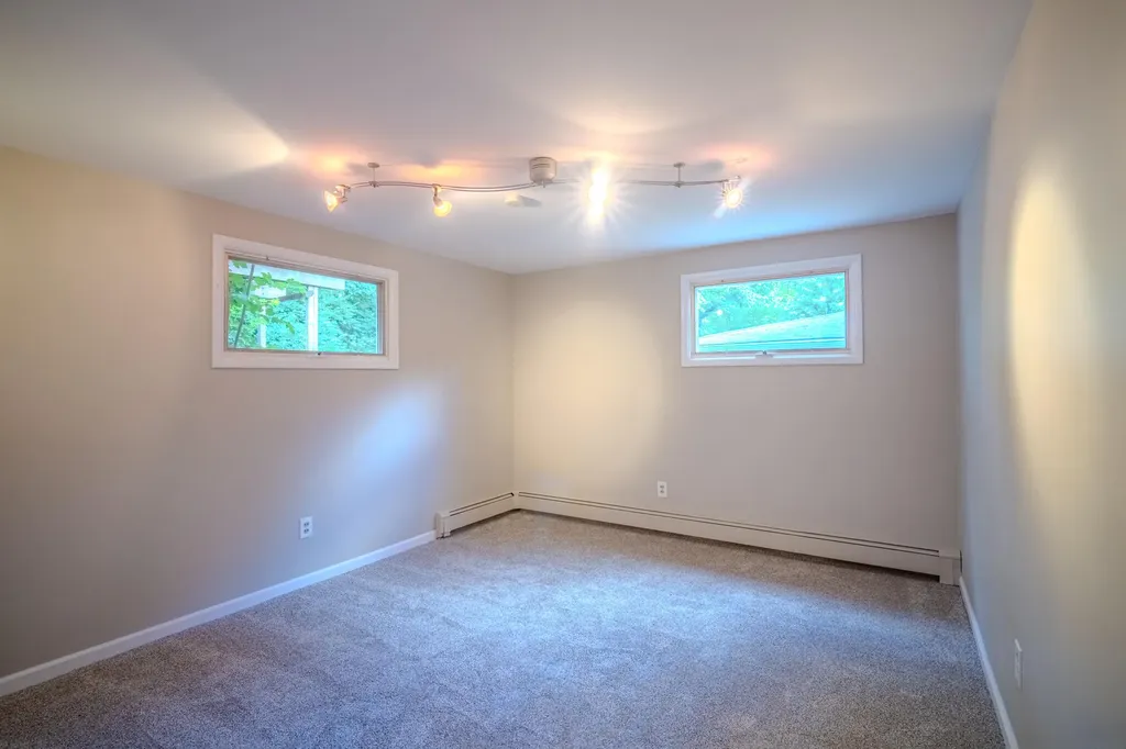 1943 Ivywood Drive Ann Arbor City MI 48103