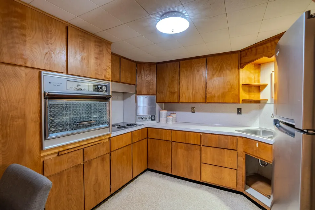 1943 Ivywood Drive Ann Arbor City MI 48103
