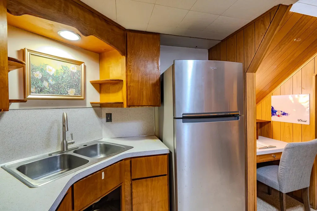 1943 Ivywood Drive Ann Arbor City MI 48103