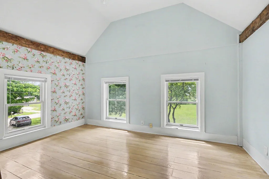 2663 N Harris Road Superior Charter Township MI 48198