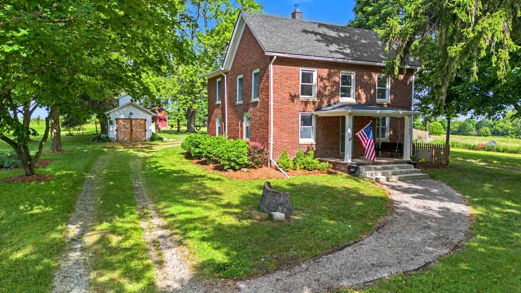 2663 N Harris Road Superior Charter Township MI 48198