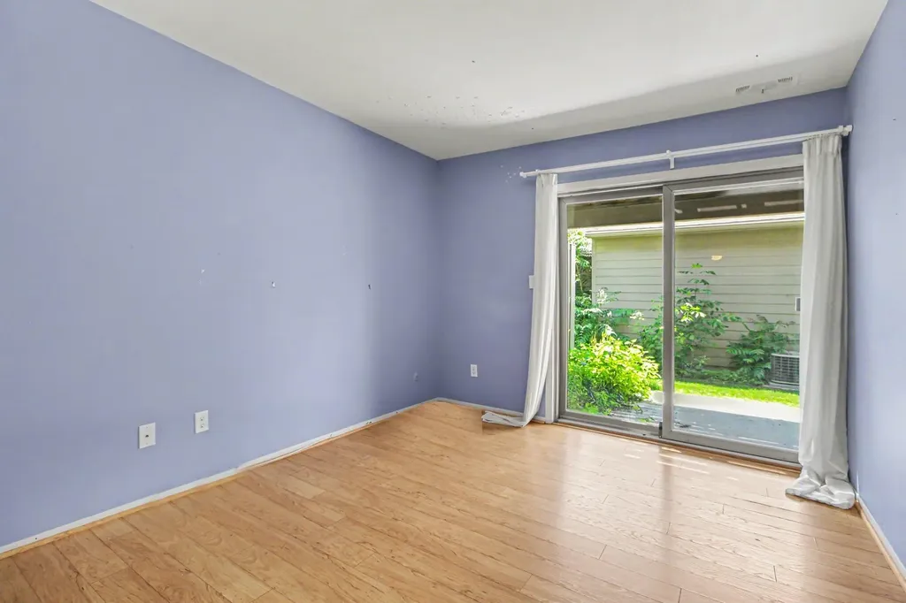 761 Skynob Drive Ann Arbor City MI 48105