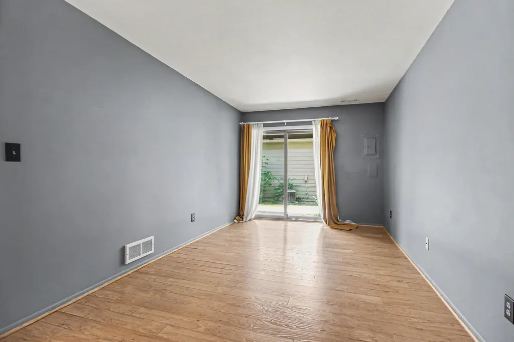 761 Skynob Drive Ann Arbor City MI 48105