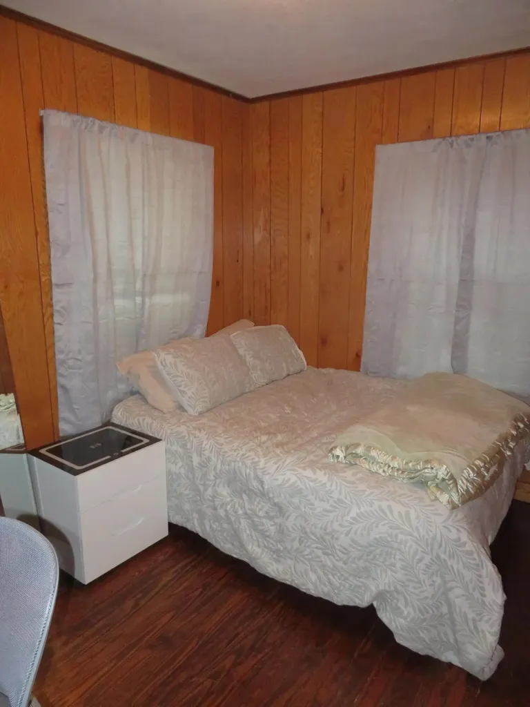 12004 Elmdale Drive Freedom Township MI 48158