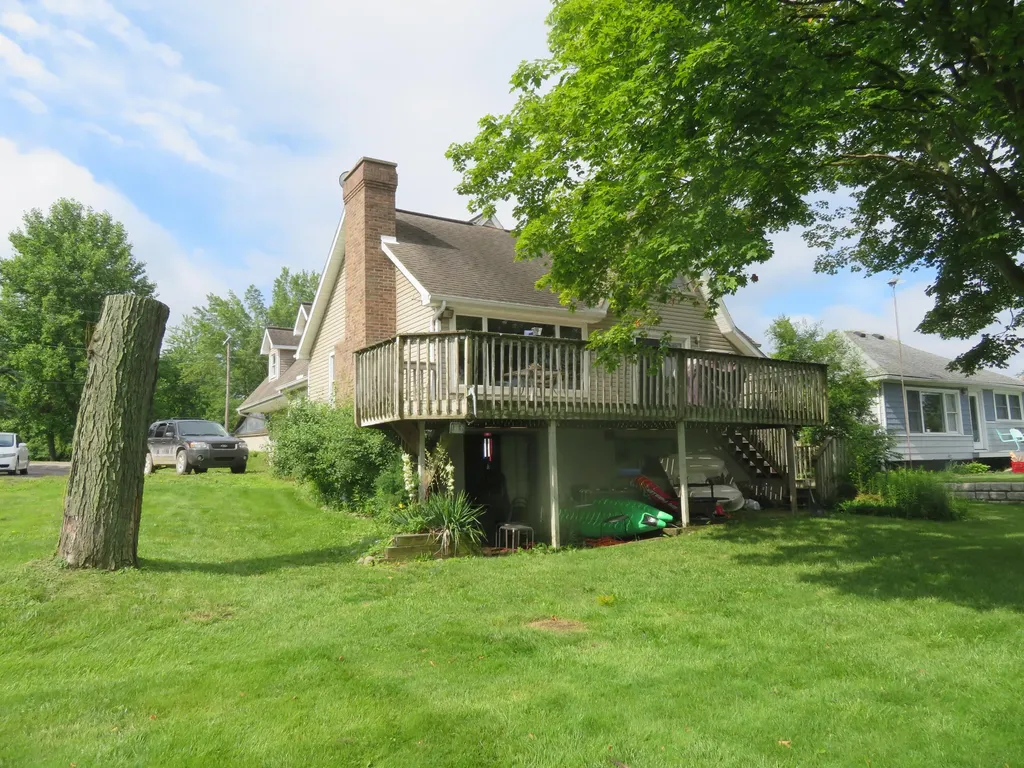 12004 Elmdale Drive Freedom Township MI 48158