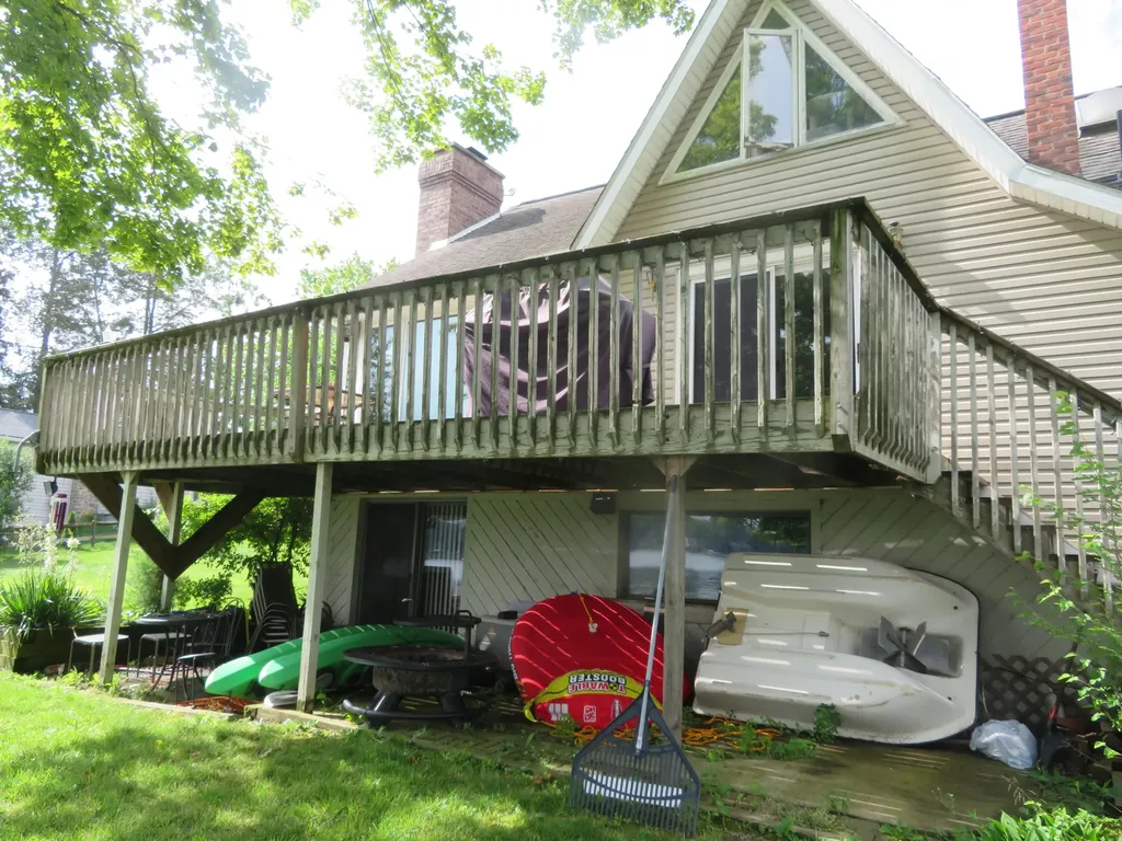 12004 Elmdale Drive Freedom Township MI 48158