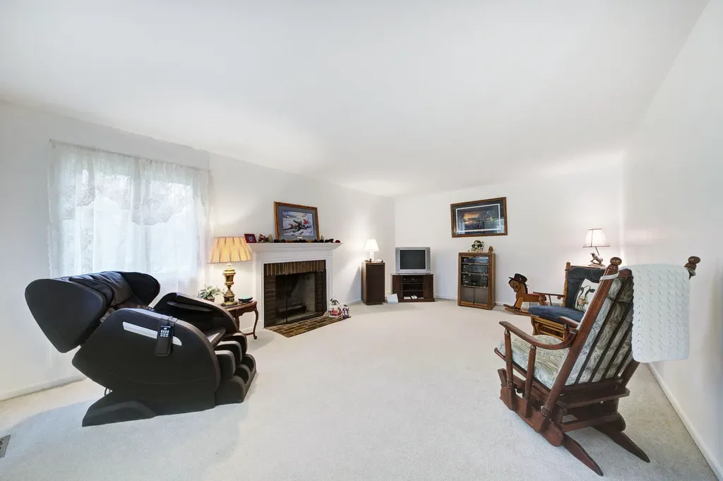 6121 Saline Waterworks Road Lodi Township MI 48176