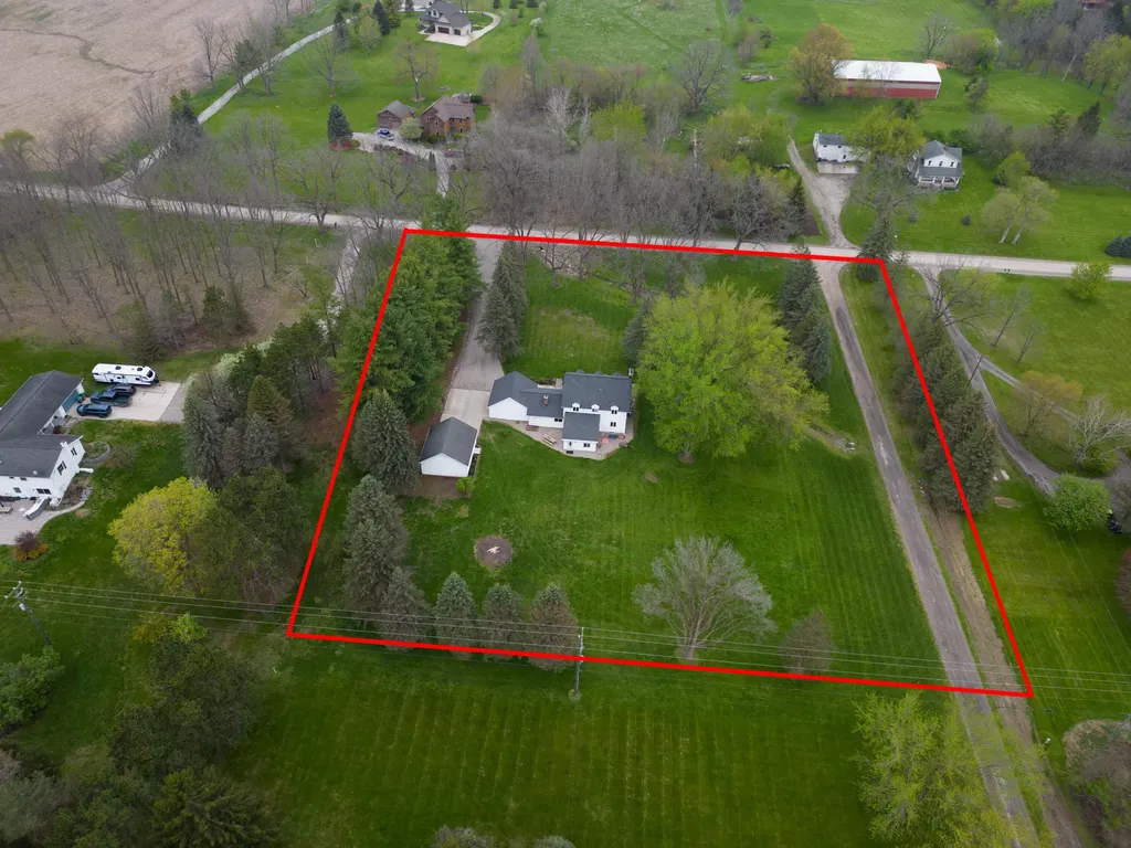 6121 Saline Waterworks Road Lodi Township MI 48176