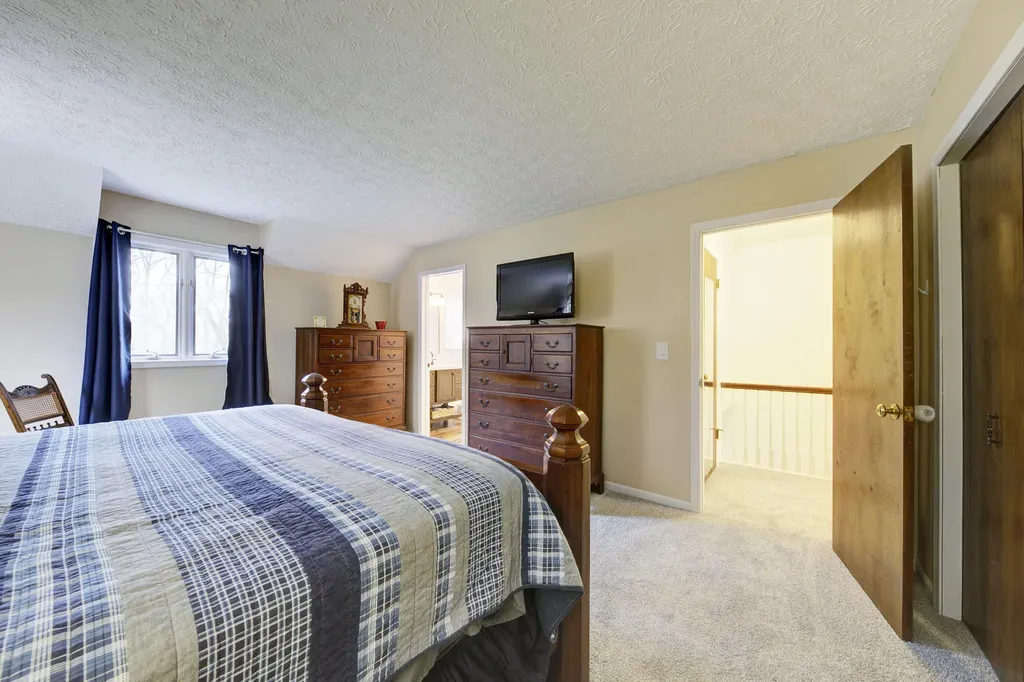 6121 Saline Waterworks Road Lodi Township MI 48176