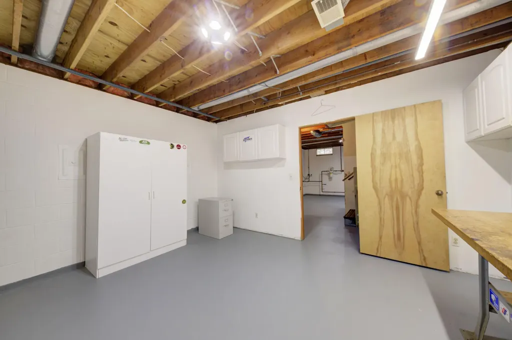 6121 Saline Waterworks Road Lodi Township MI 48176