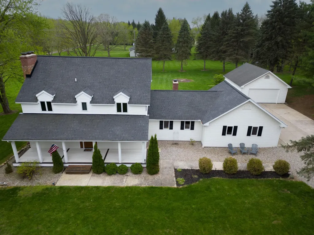 6121 Saline Waterworks Road Lodi Township MI 48176