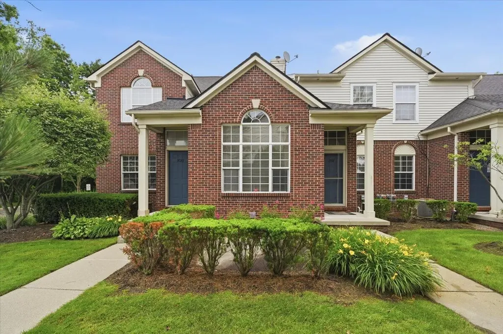 18101 Adri Circle Commerce Charter Township MI 48390
