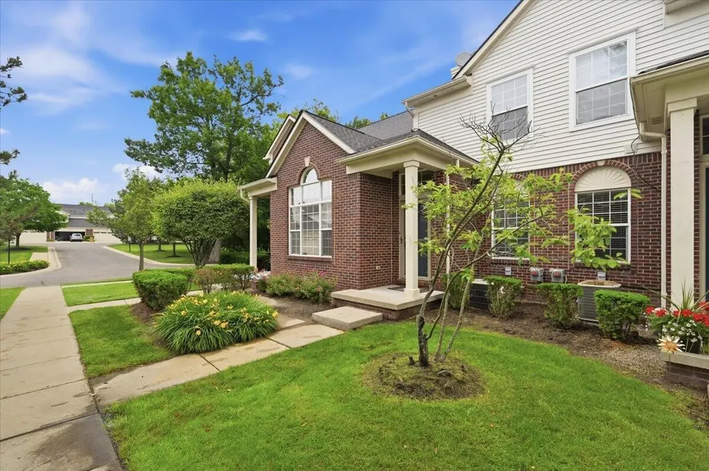 18101 Adri Circle Commerce Charter Township MI 48390