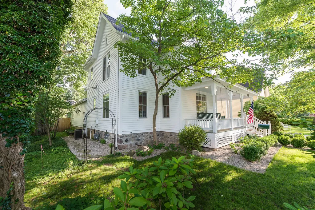 238 Harrison Street Chelsea City MI 48118