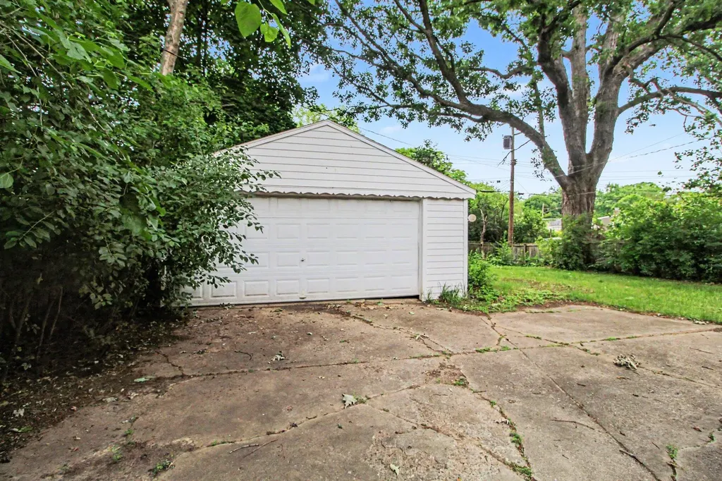 2728 Yost Boulevard Ann Arbor City MI 48104
