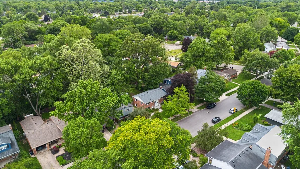 2728 Yost Boulevard Ann Arbor City MI 48104