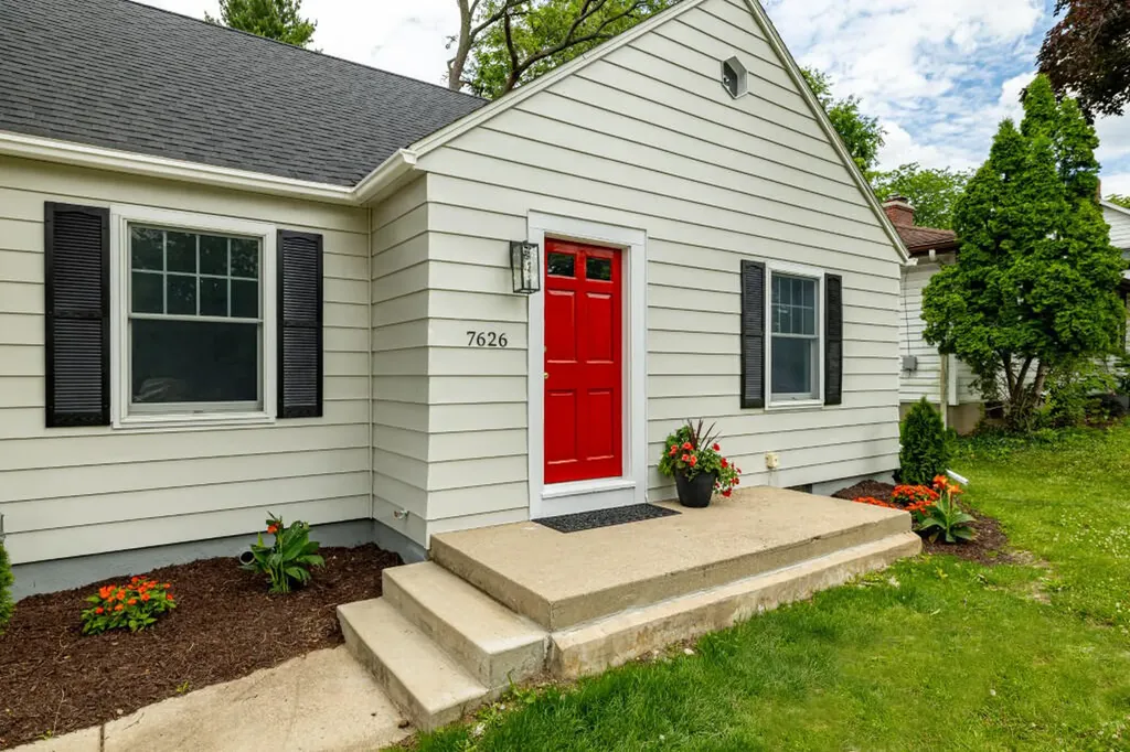 7626 Grand Street Dexter City MI 48130