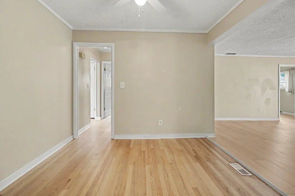 1340 Duncan Avenue Ypsilanti Charter Township MI 48198