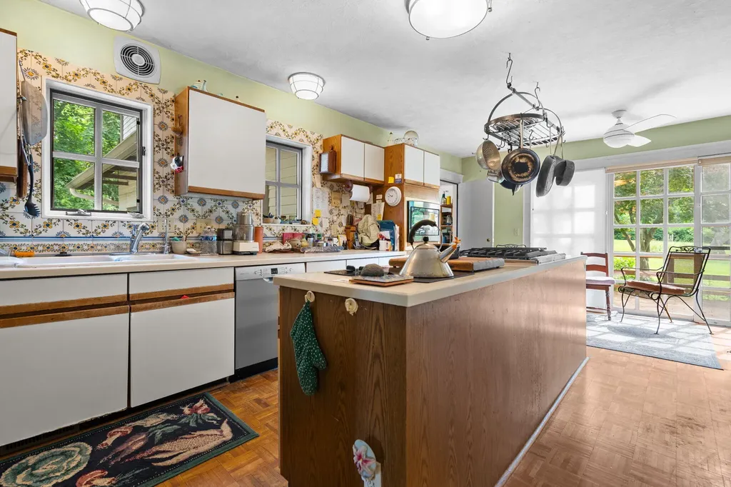 3080 Whitmore Lake Road Ann Arbor Charter Township MI 48105