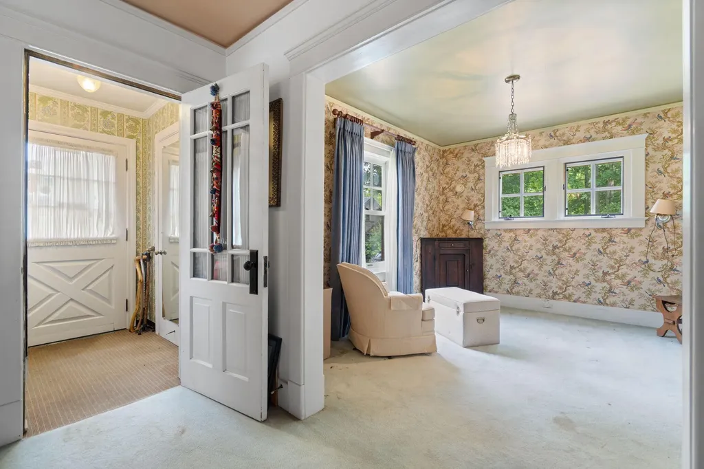 3080 Whitmore Lake Road Ann Arbor Charter Township MI 48105