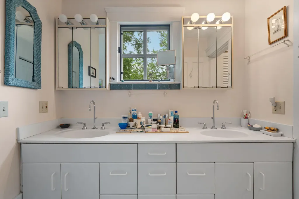 3080 Whitmore Lake Road Ann Arbor Charter Township MI 48105