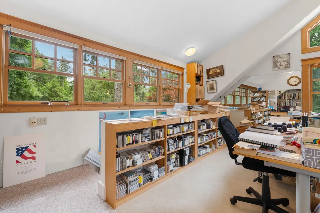 3080 Whitmore Lake Road Ann Arbor Charter Township MI 48105