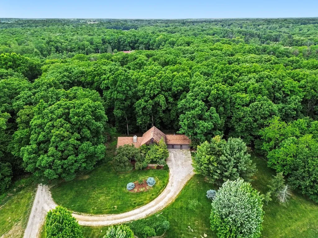 4410 Earhart Road Ann Arbor Charter Township MI 48105