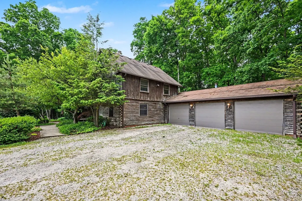 4410 Earhart Road Ann Arbor Charter Township MI 48105